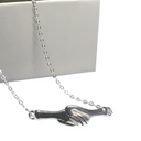 Bracciale in Argento 925 con Mani Intrecciate Ispirato alla Fede Nuziale di Santa Rita da Cascia | Artigianato Umbro