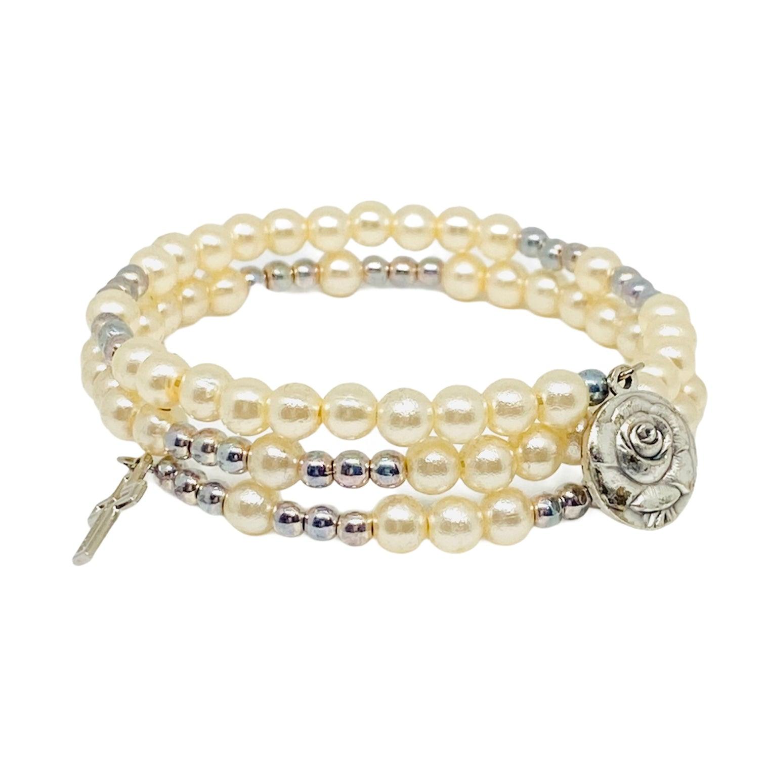 Bracciale a spirale di Santa Rita con perle
